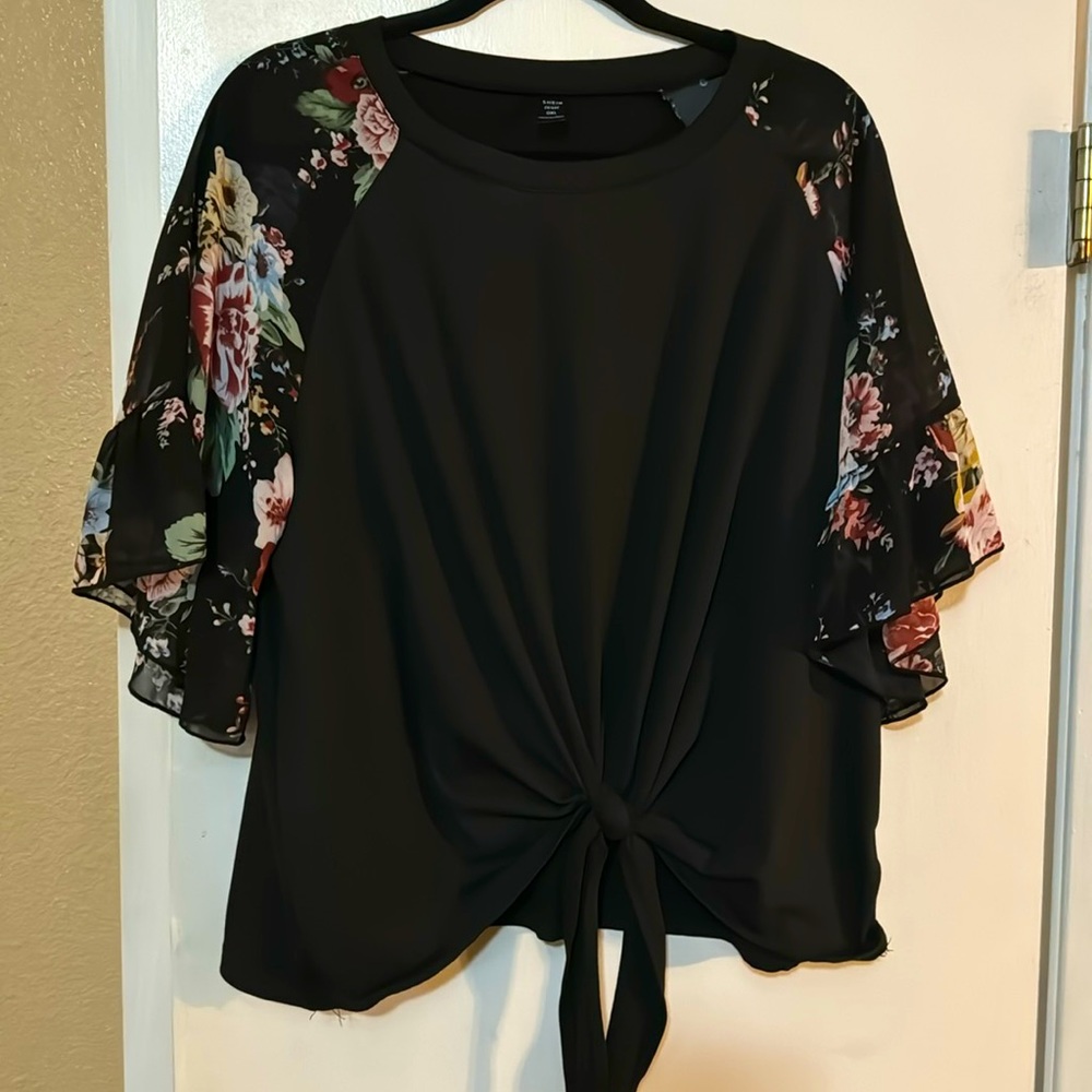 Women’s SHEIN xl top